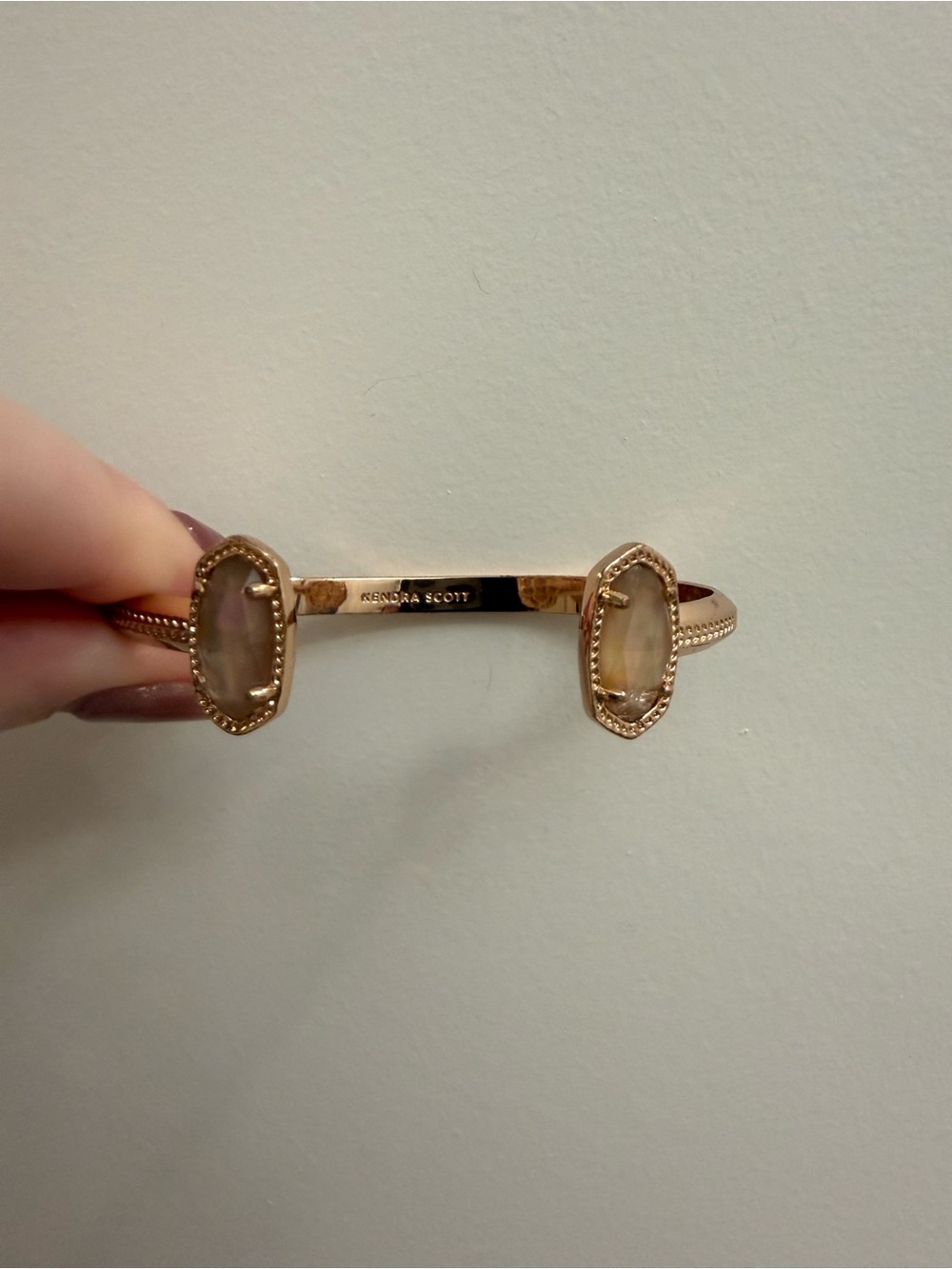 Kendra Scott Gold-Tone Beige Elle Cuff Bracelet